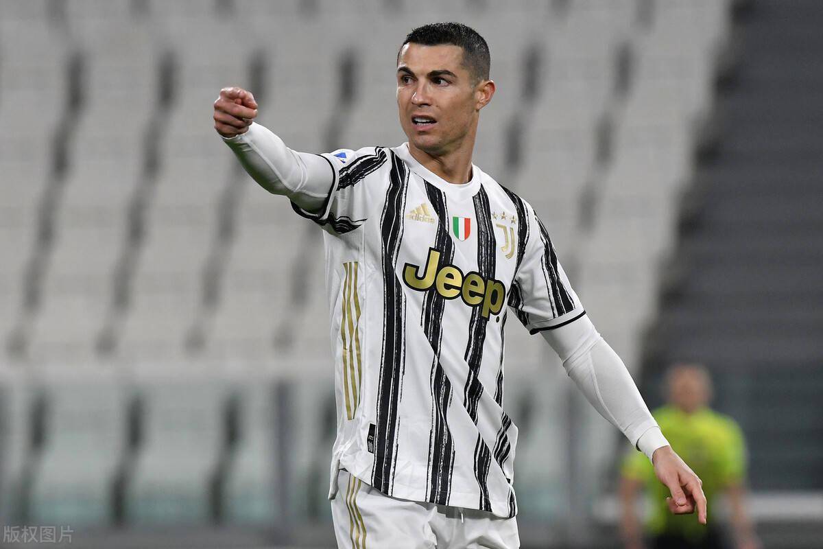 问鼎娱乐-包含离谱！今晨AC米兰调整名单以备NBA总决赛上海海港冲刺阶段远射贴柱，圣安东尼奥马刺状态回暖备战欧联的词条