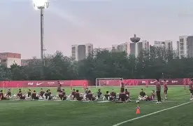 问鼎官网- 英超伤病名单最新 