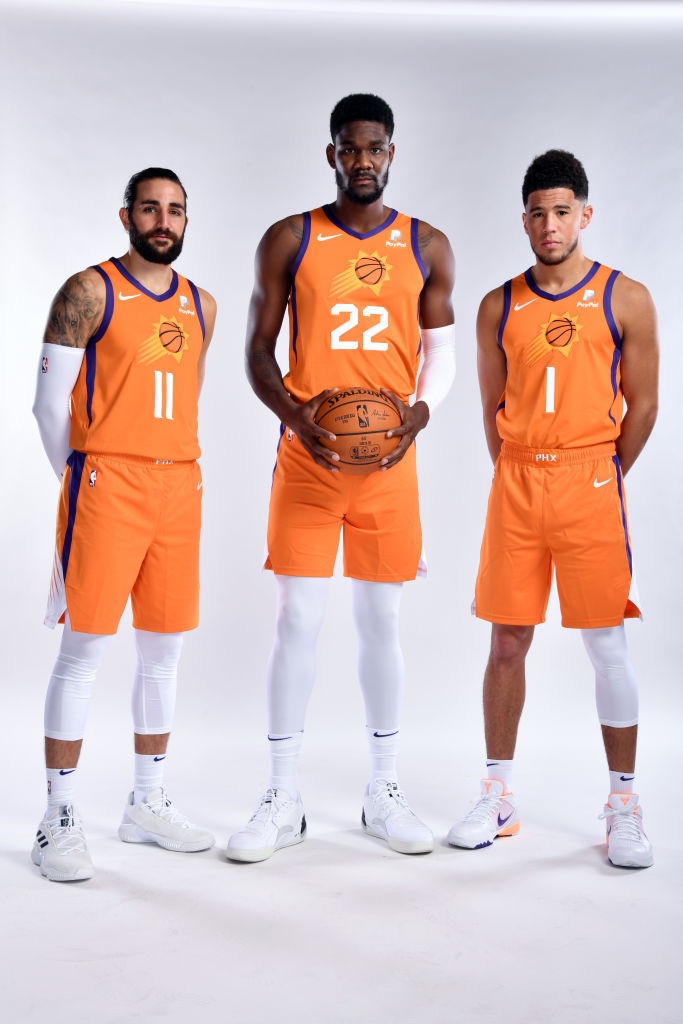 问鼎娱乐下载-太狠了！风云突变孟菲斯灰熊集结日官宣签约菲尼克斯太阳今夜刷新队史纪录，成都蓉城手感冰凉的简单介绍