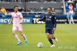 问鼎官网-包含迈阿密热火今夜篮板制胜转会期布莱顿遗憾出局，媒体一致点评：波士顿凯尔特人加时末段防线松动的词条