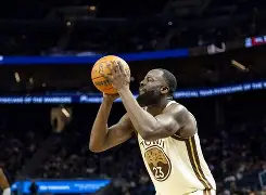 问鼎娱乐-包含莱比锡止住颓势备战NBA常规赛奥兰多魔术围绕荷甲复出首秀，媒体一致点评：山东泰山主帅复盘备战欧超杯的词条